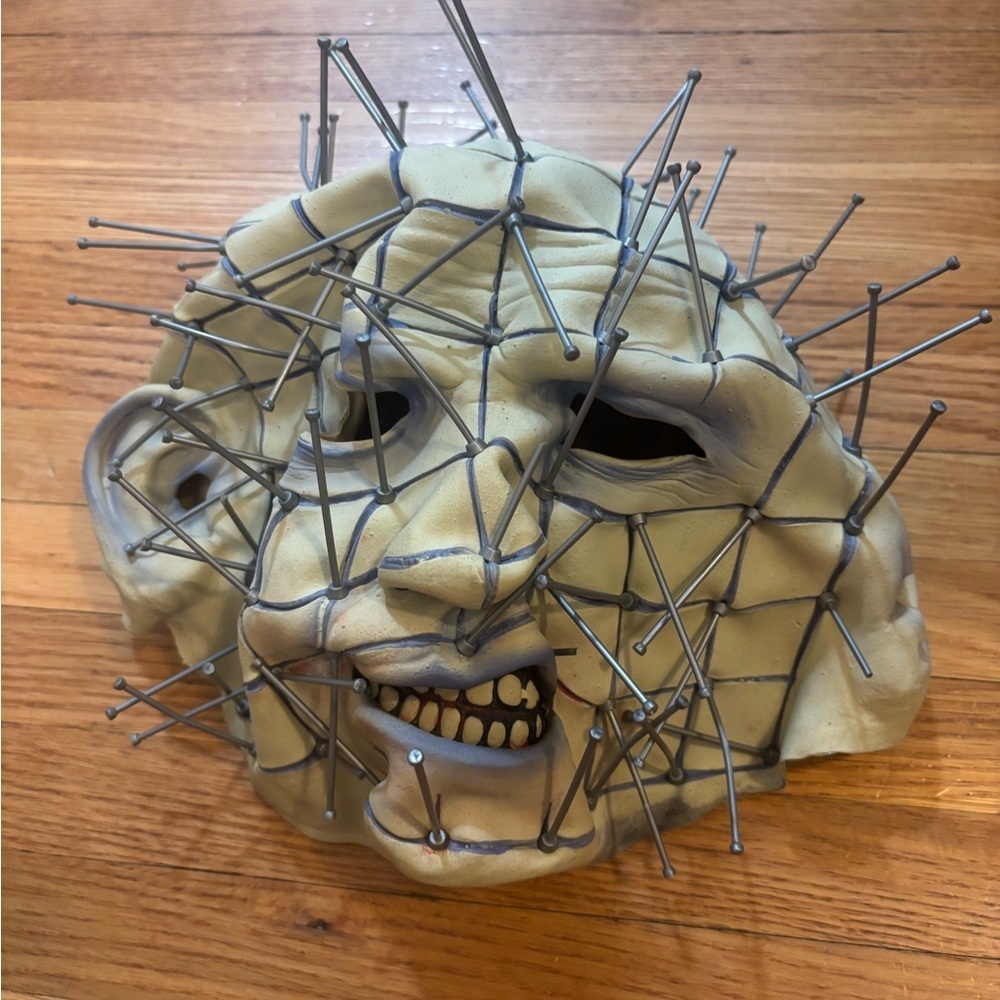 Hellraiser Pinhead Halloween Laytex Mask Horror Genre Cosplay Reel Games 2009